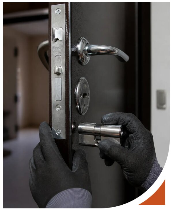 Замена замков Abloy срочно с гарантией и выездом в Мончегорске